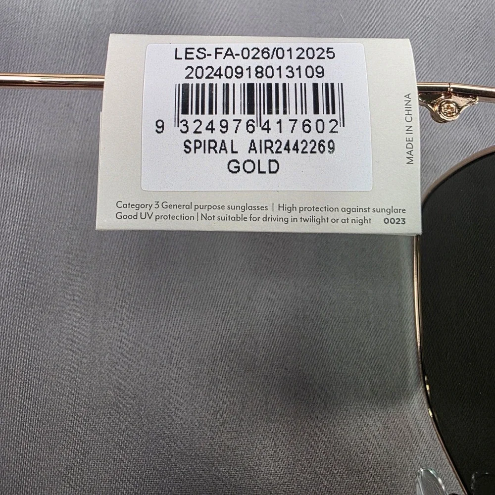 AIRE Sunglasses Gold‎ Metal Frame Square Green Lens Fashion Sun Glasses